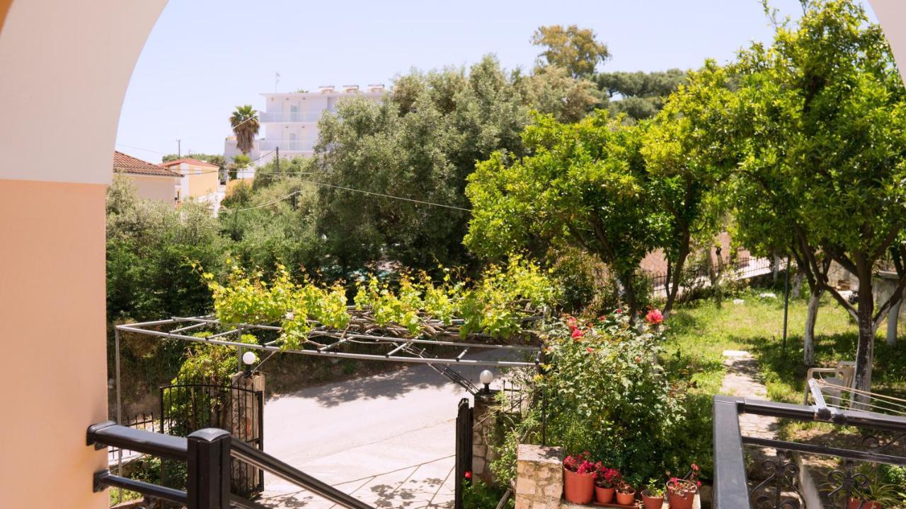 Raptis Guest House تسيليفي المظهر الخارجي الصورة